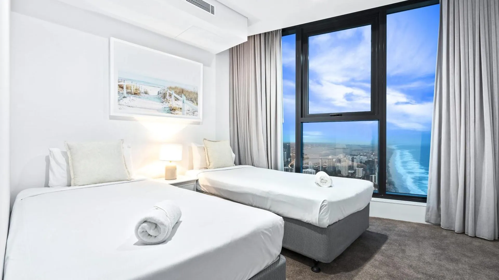 Altitude Ocean Suites - Spectacular, Unmatched Views & Luxury Accommodation Gold Coast