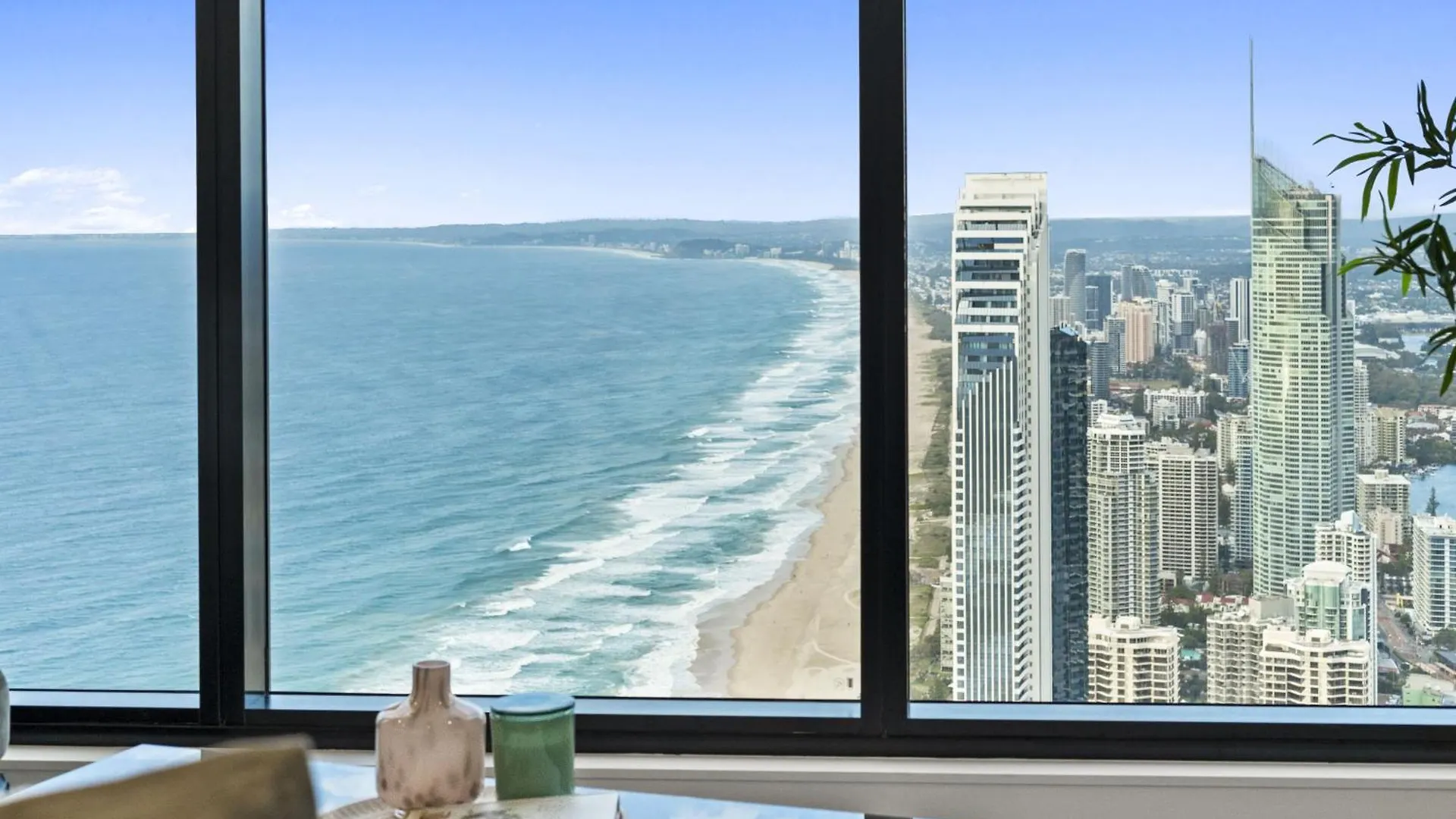 Altitude Ocean Suites - Spectacular, Unmatched Views & Luxury Accommodation Gold Coast Australia